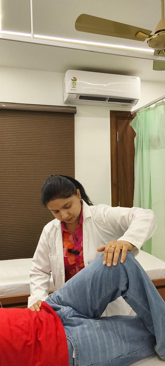 Plantar fasciitis heel release and massage
